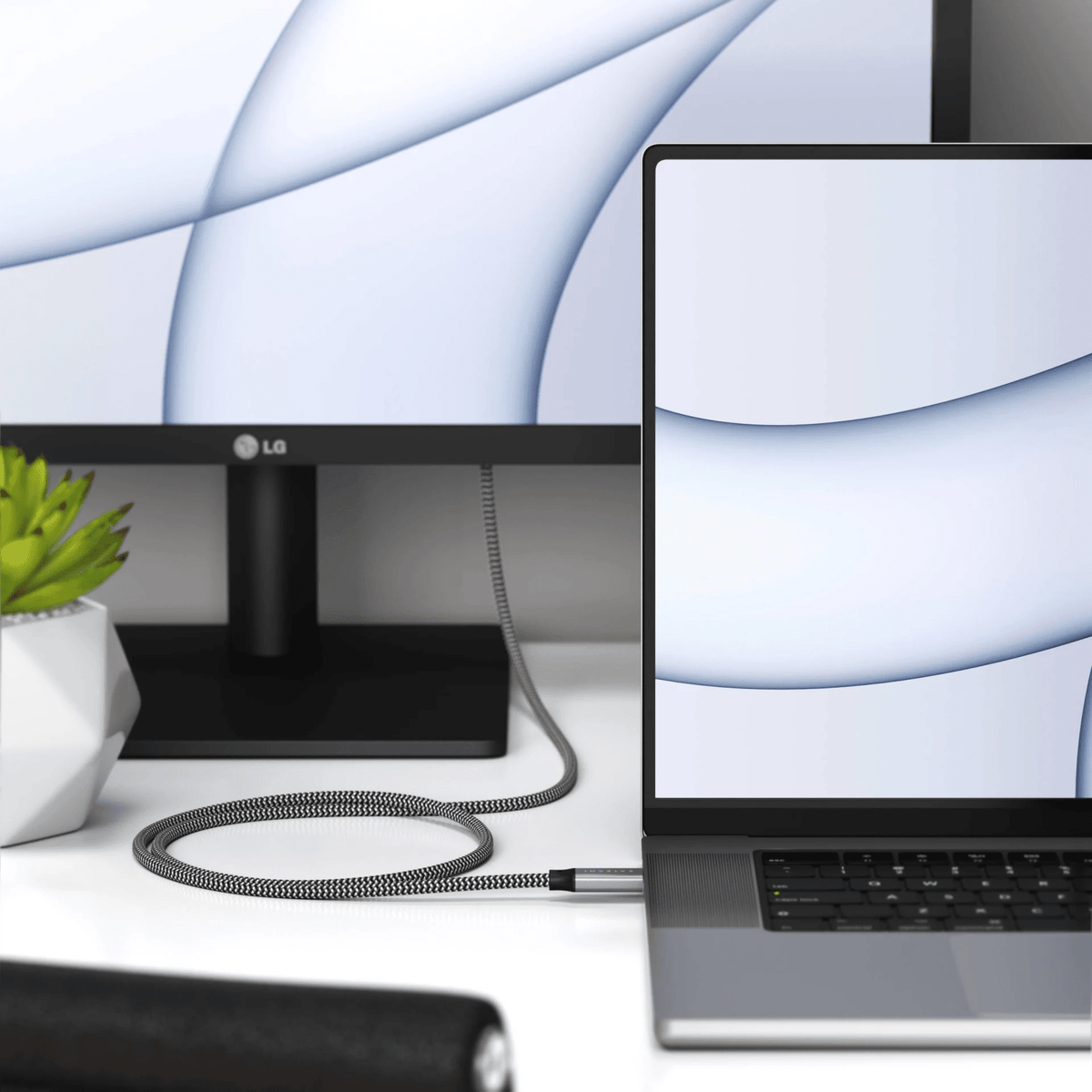What is USB4? How it Boosts Speeds, Supports Screens, and More
