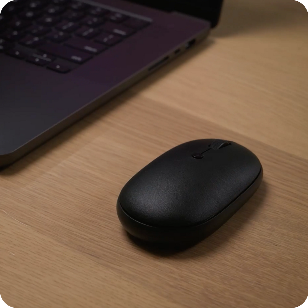 OntheGo™ Bluetooth Mouse Satechi Sand